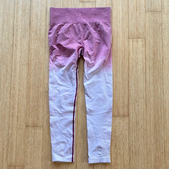 Women’s Gymshark Ombre Beet/Pink Seamless Leggings, Size M - Picture 3 of 10